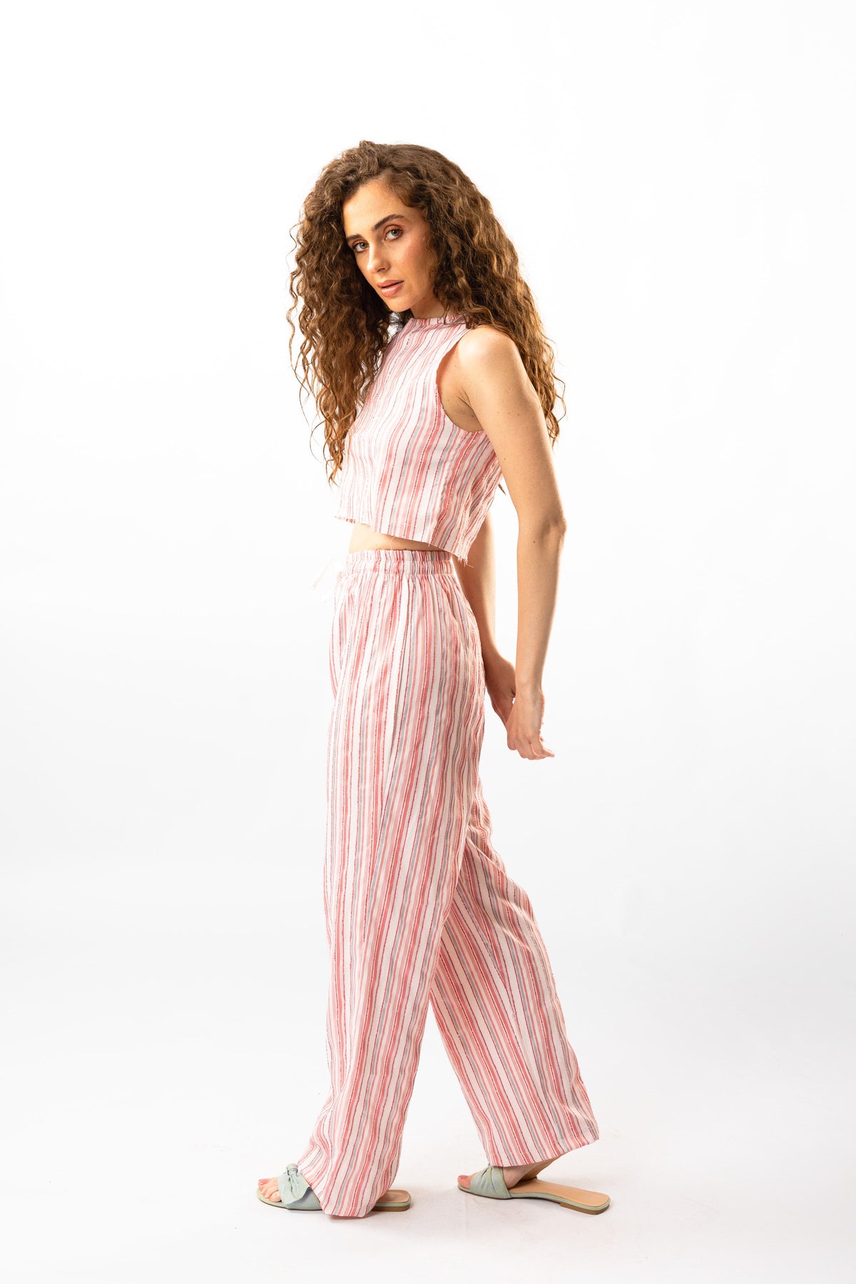 Umbrella Set - pants side view
